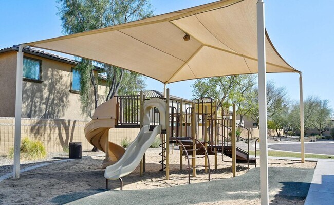 Building Photo - BEAUTIFUL 3 BEDROOM PLUS HUGE LOFT  for RENT