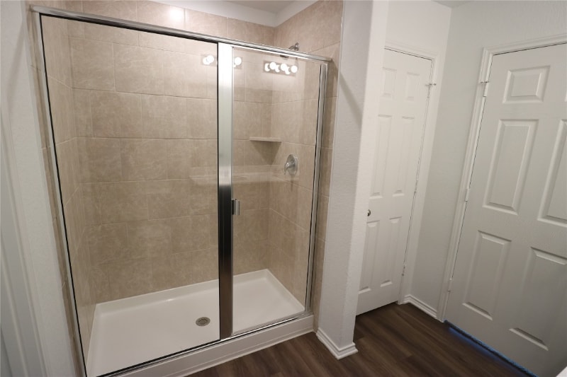 Building Photo - 444 English Oak St