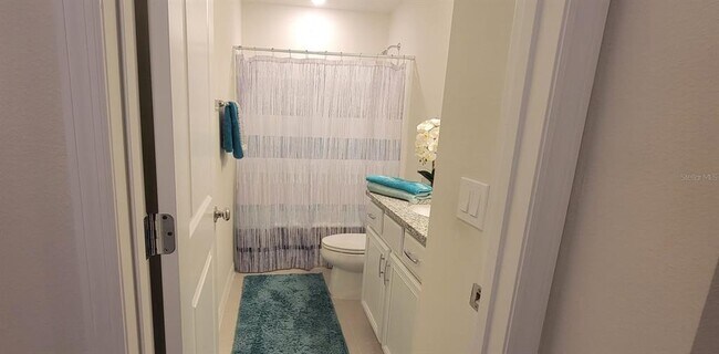 Building Photo - 5028 Caspian St