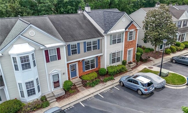 Building Photo - 1135 Kilmington Ct