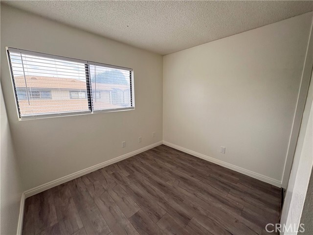 Building Photo - 5091 Bandera St