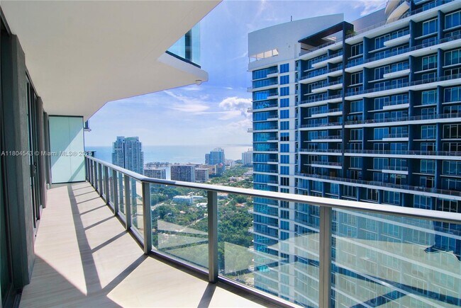 Building Photo - 1300 S Miami Ave