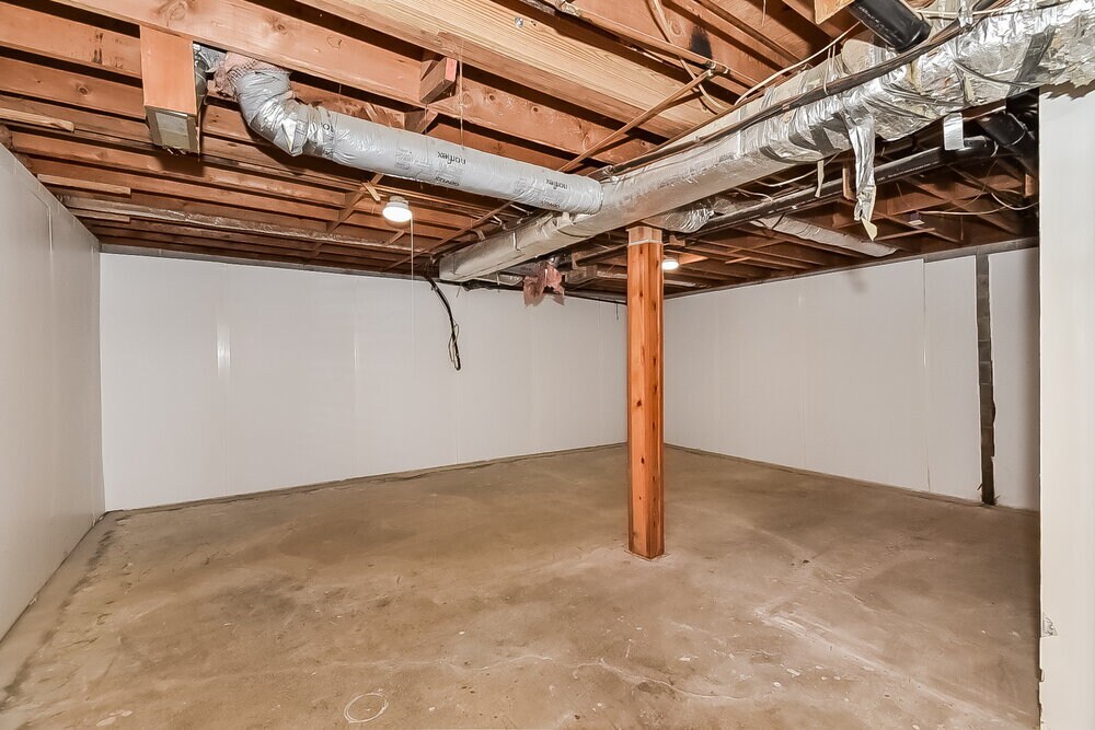 Building Photo - 3258 Willa Way