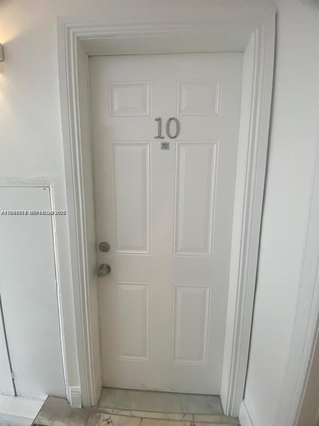 Building Photo - 1526 Pennsylvania Ave