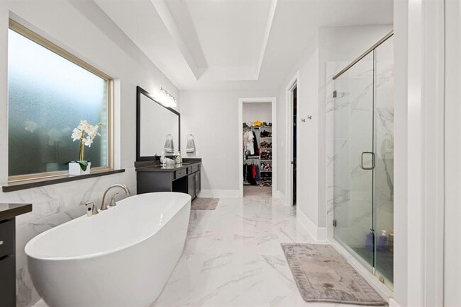 Building Photo - 4122 Basin Park Dr