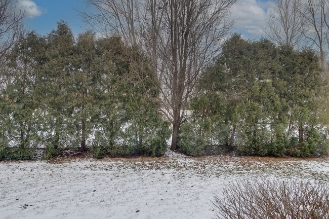 Building Photo - 16556 Willow Walk Dr