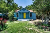 Building Photo - 211 Broadmoor Ln