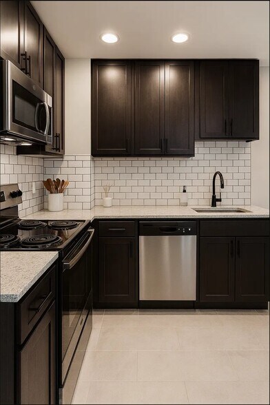 Building Photo - 7012 Forsyth Blvd