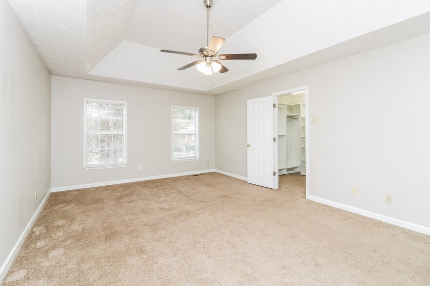 Building Photo - 435 Standing Rock Dr