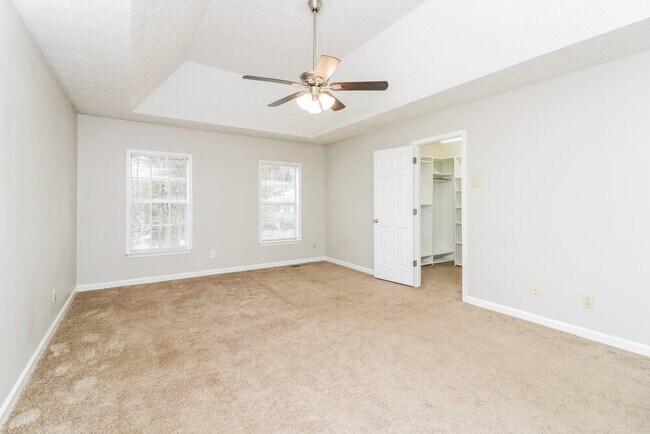 Building Photo - 435 Standing Rock Dr