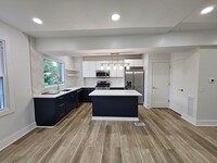 Building Photo - Amazing 3 bedroom 2.5 bath House for Rent ...