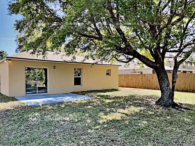 Building Photo - 3218 Mattson Dr