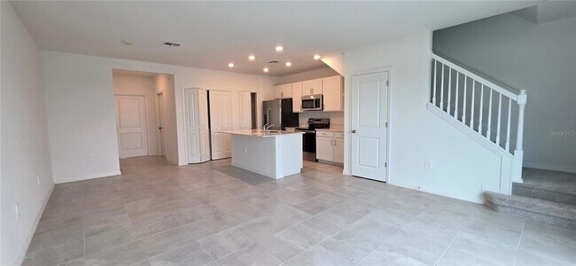 Building Photo - 14432 Lilac Sky Ter