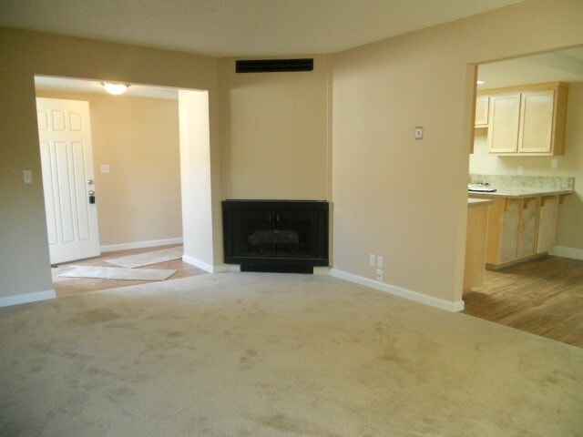 Building Photo - 5905 Hilllview Ave, San Jose, CA 95123