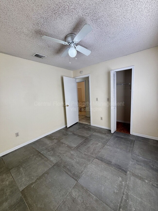 Building Photo - 1209 Roma Ct