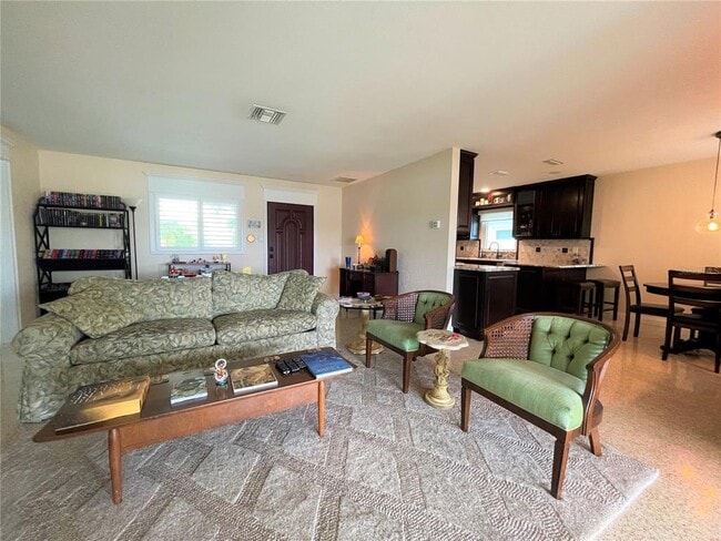 Building Photo - 17045 Dolphin Dr