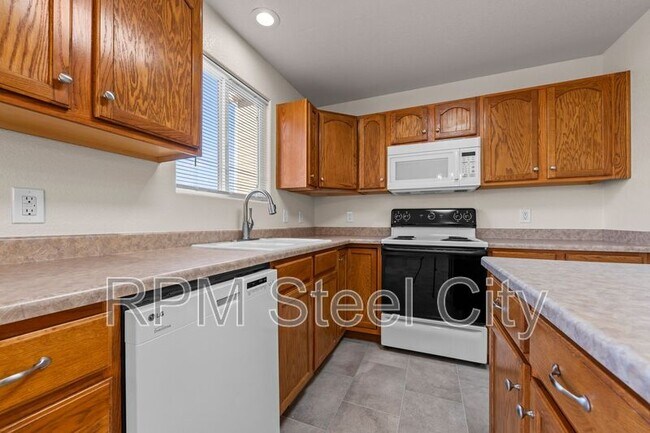 Building Photo - 5085 Tabor Lane