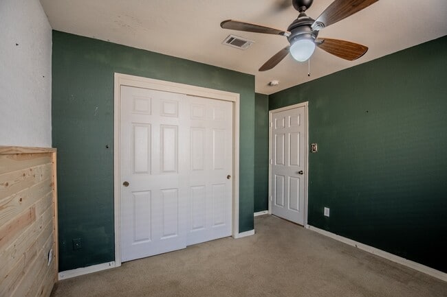 Building Photo - 21547 Sullivan Forest Dr