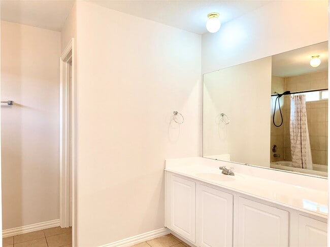 Building Photo - 12505 Venus Park Ln