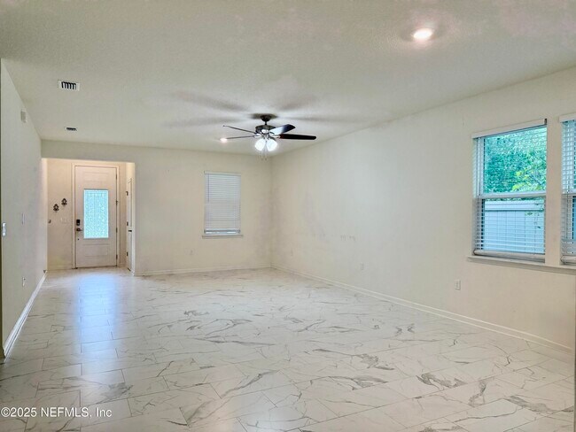 Building Photo - 9605 Price Park Dr