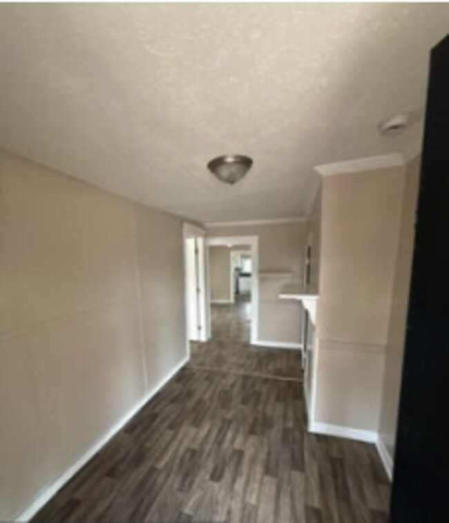 Building Photo - 218 Irving Ave