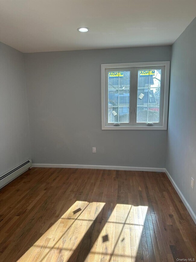 Building Photo - 237-34 Fairbury Ave