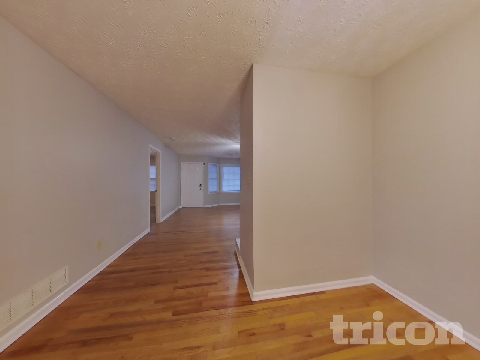 Building Photo - 15 Gregory Ln