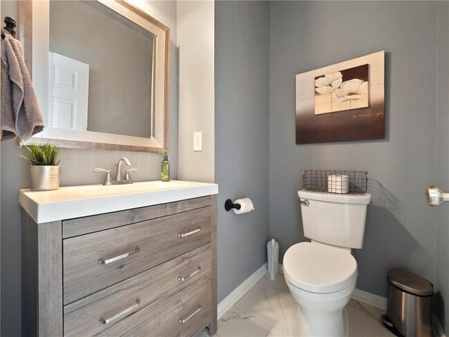 Building Photo - 1704 Ammons Falls Ct