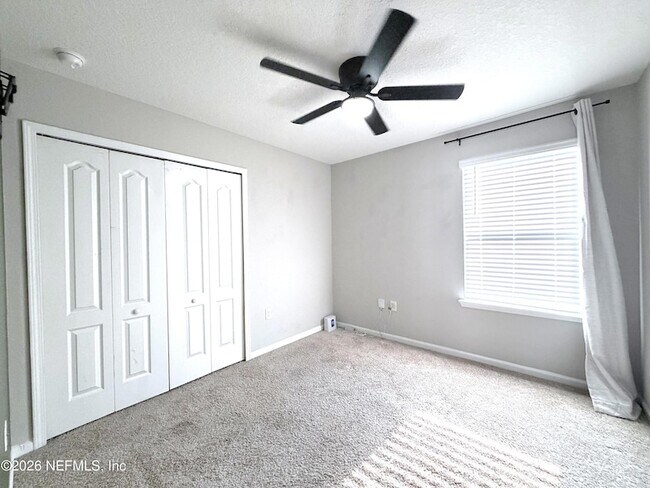 Building Photo - 3167 Little Kern Ln