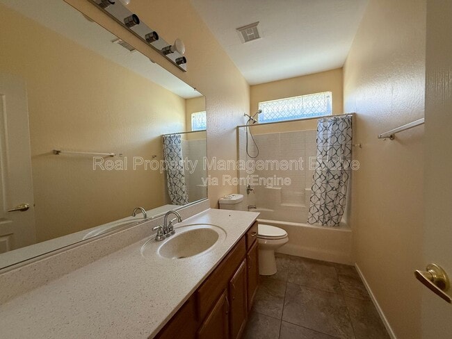 Building Photo - 4048 E Aspen Way