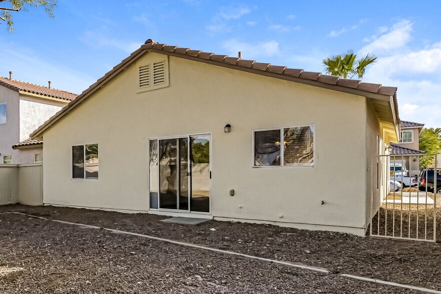 Building Photo - 5954 Sleepy Fawn Dr