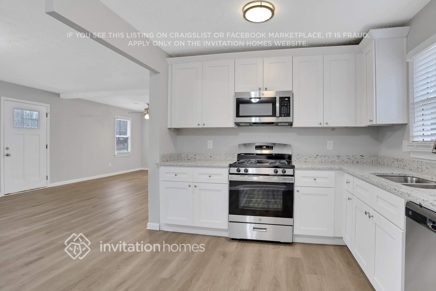 Building Photo - 76 Sweetwater Way