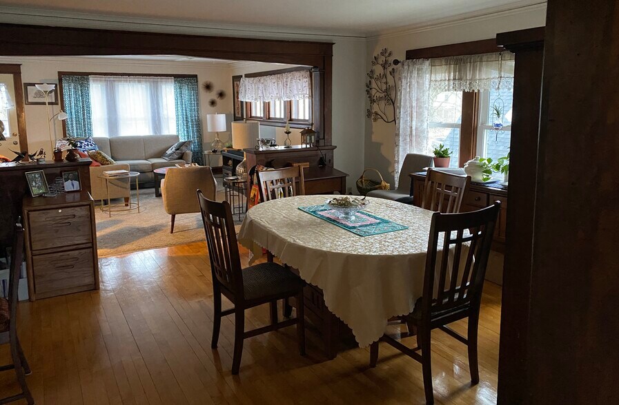 Building Photo - 124 Lighthouse Ct