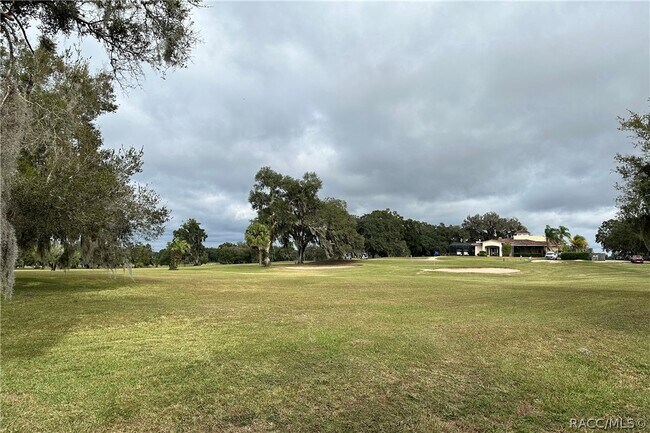 Building Photo - 4450 E Windmill Dr