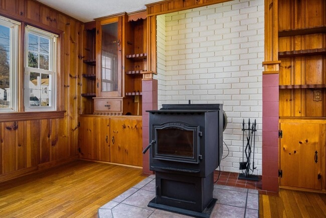 Building Photo - 1807 Orchard Ln