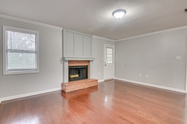 Building Photo - 2919 Cable Way