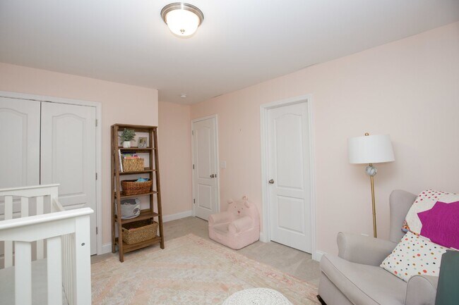 Building Photo - Spacious 5-Bedroom Home with 3 Full Bathrooms in Carthage, NC - Perfect for Your Family!