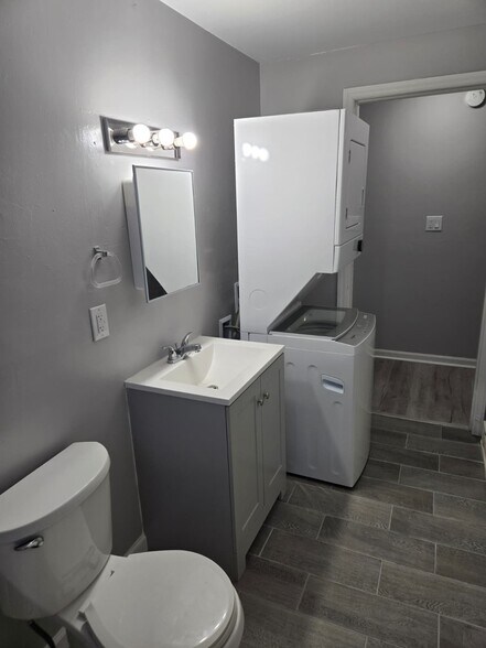 Primary Photo - 1219 Ruddell Rd