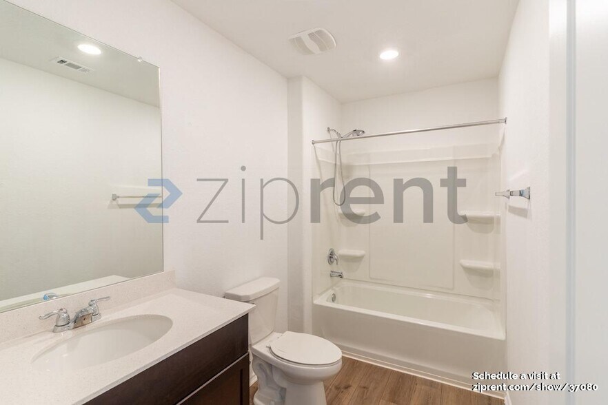 Building Photo - 17804 Willacy Cv