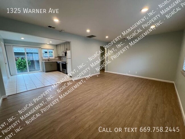 Building Photo - 1325 Warner Ave