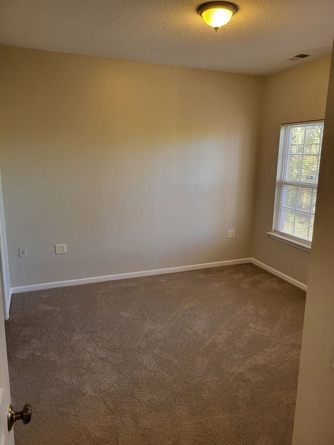 Building Photo - TARLETON OAKS