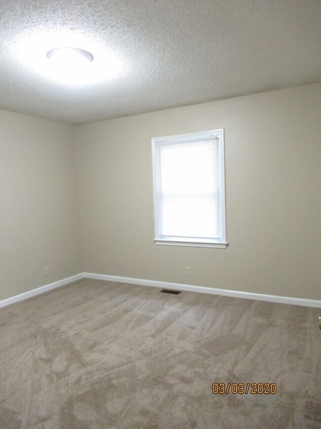 Building Photo - Mallwood Subdivision