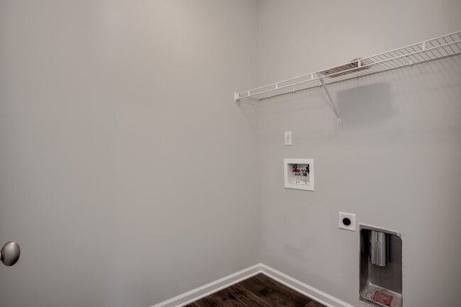 Building Photo - 311 Koweta Way