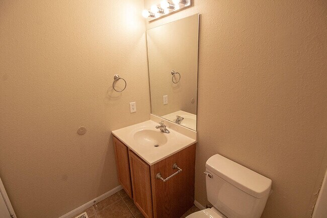 Building Photo - 5307 Currituck Ln