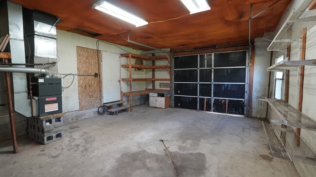 Building Photo - 4514 Lake Pleasant Rd S