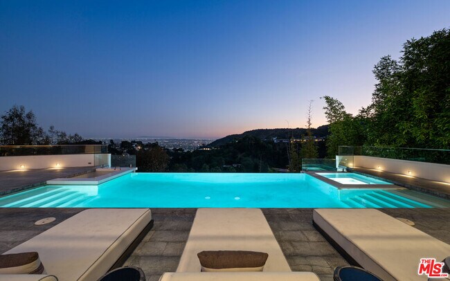 Building Photo - 7080 Mulholland Dr