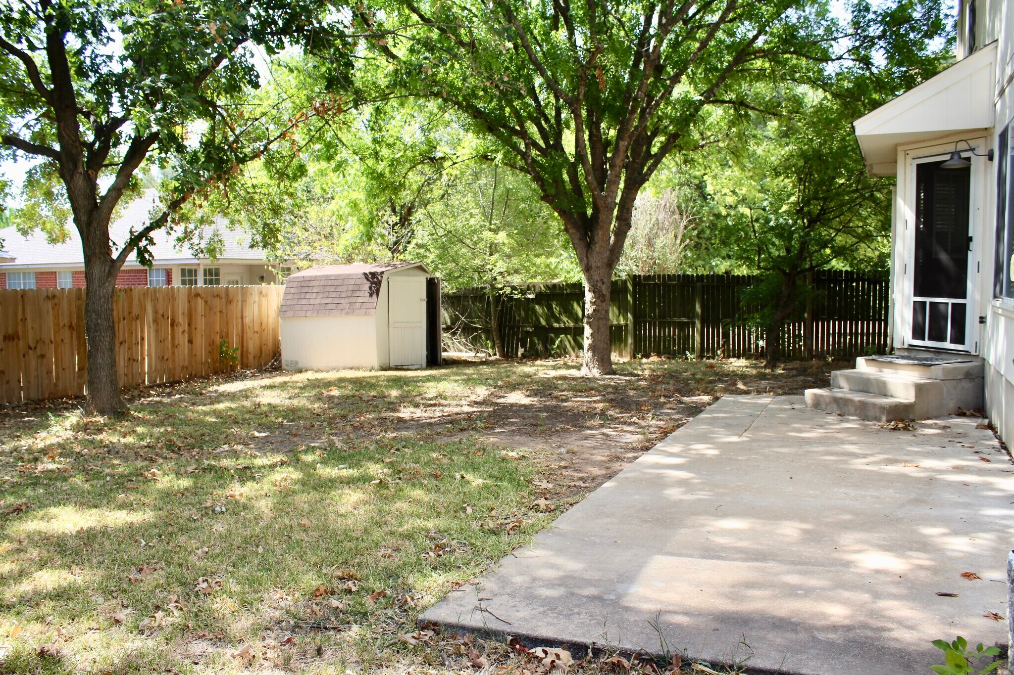 Building Photo - 20901 Racers Ford Ln