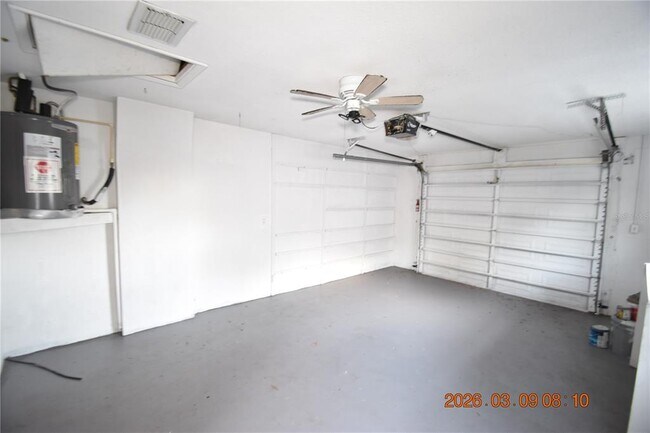 Building Photo - 7338 Foxbloom Dr