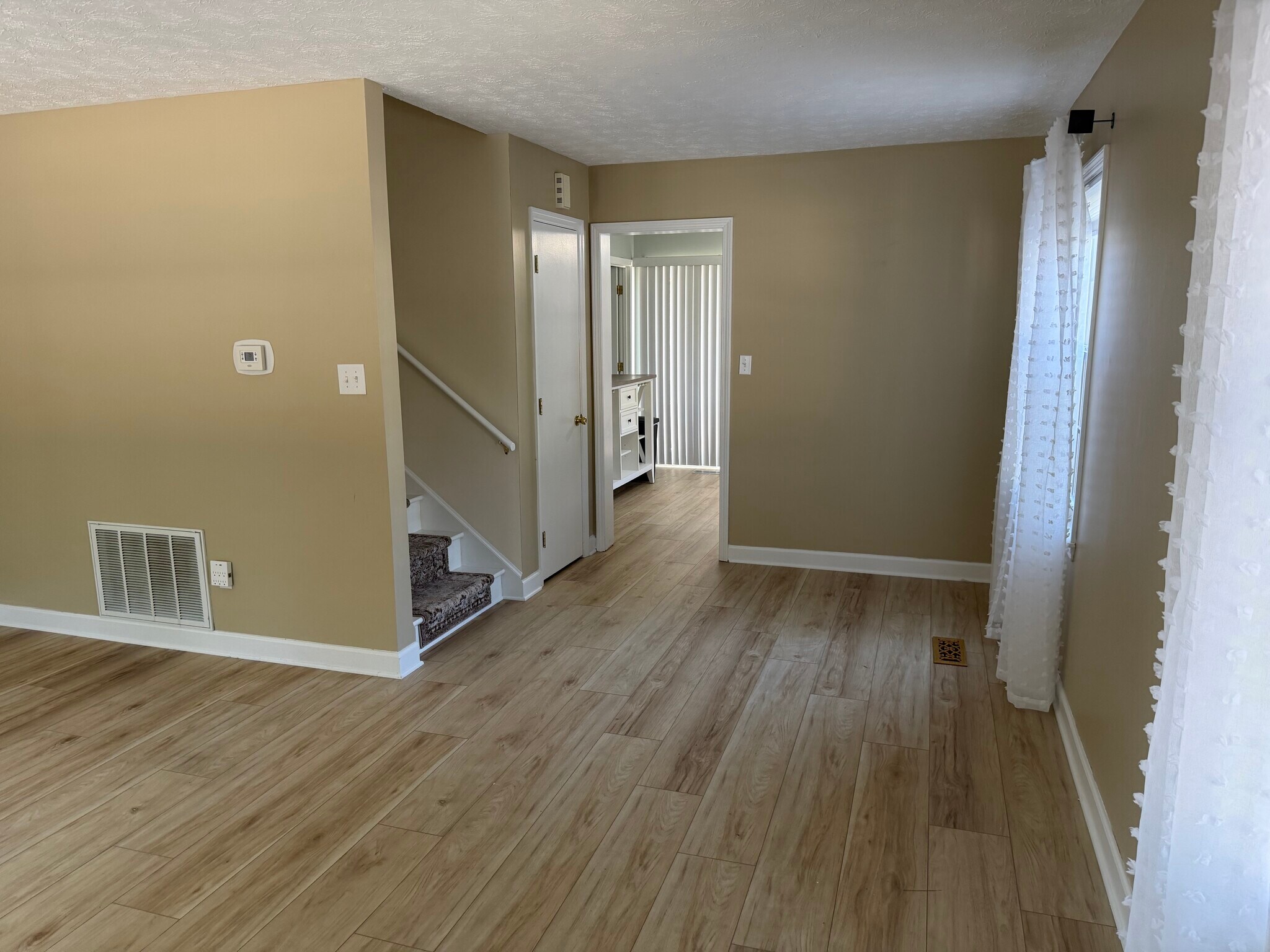 Living/dining room - 7603 Porcher Dr