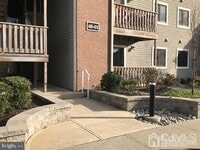 Building Photo - 4811 Ravens Crest Dr